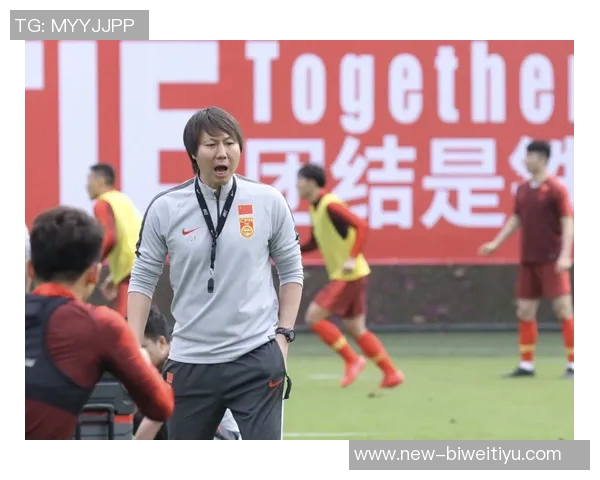 38岁前国脚刘建业正式执教重庆铜梁龙冲击中超新赛季 38岁前国脚刘建业正式执教重庆铜梁龙冲击中超新赛季