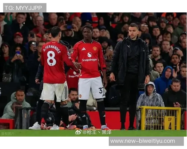 曼联客场球迷信息抽查引发工作人员不满与争议 曼联客场球迷信息抽查引发工作人员不满与争议