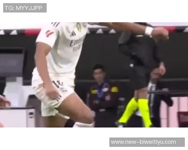 姆巴佩体毛越位引争议VAR技术划线显示仅差几厘米