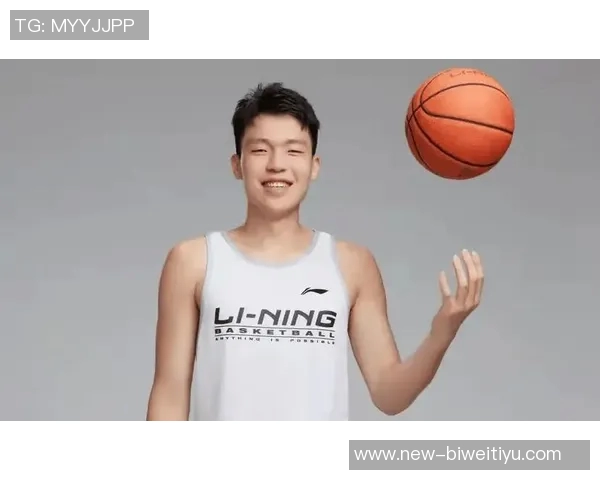 杨瀚森谈体能提升秘诀:遵循球队训练计划与教练安排上场时机 杨瀚森谈体能提升秘诀:遵循球队训练计划与教练安排上场时机